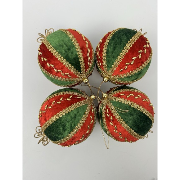 Other - Vintage velvet Christmas Victorian style Ornaments Set 4 Red green velvet gold